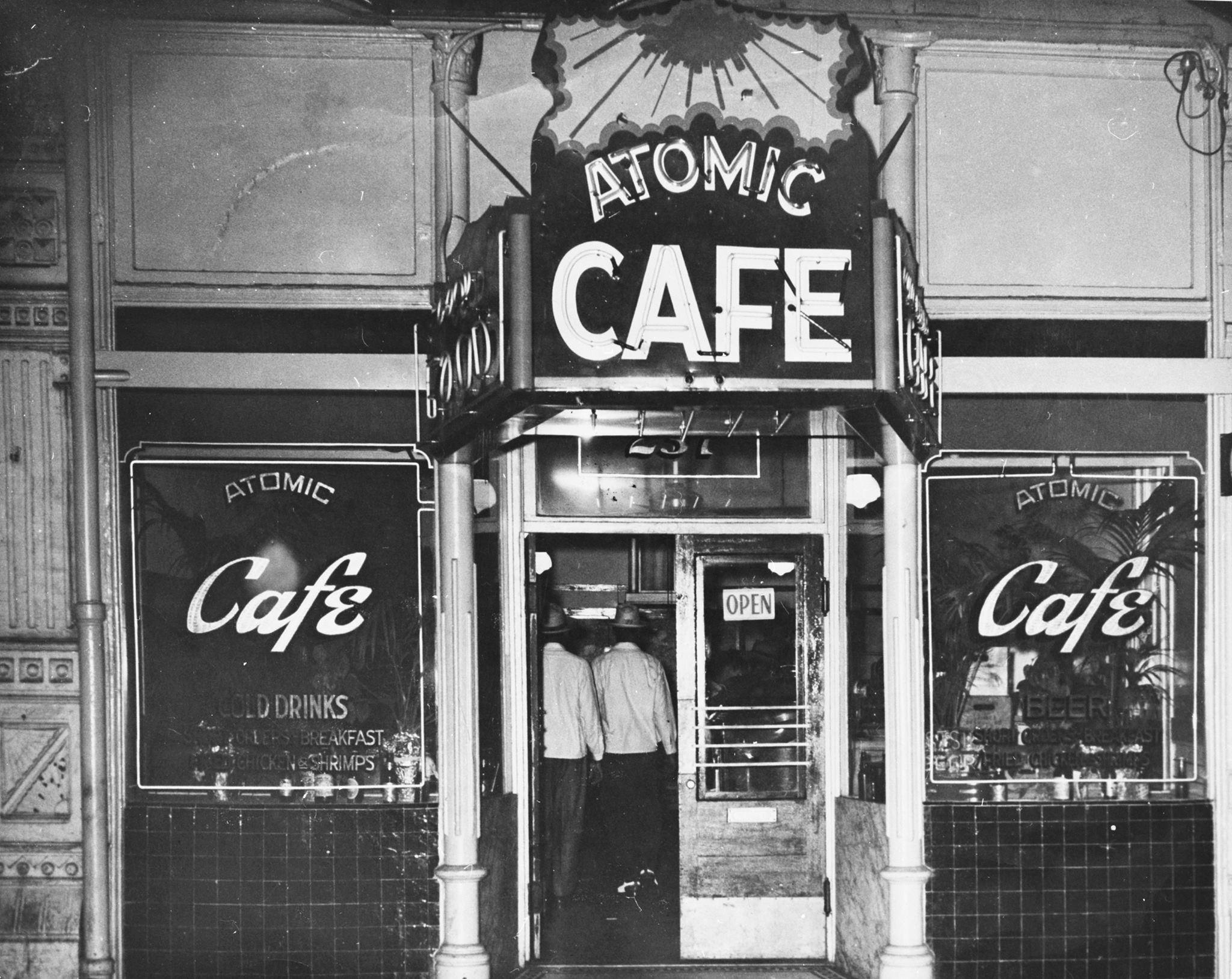 26-Atomic.jpg